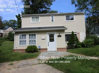 6608 Oliver St, Riverdale, MD 20737