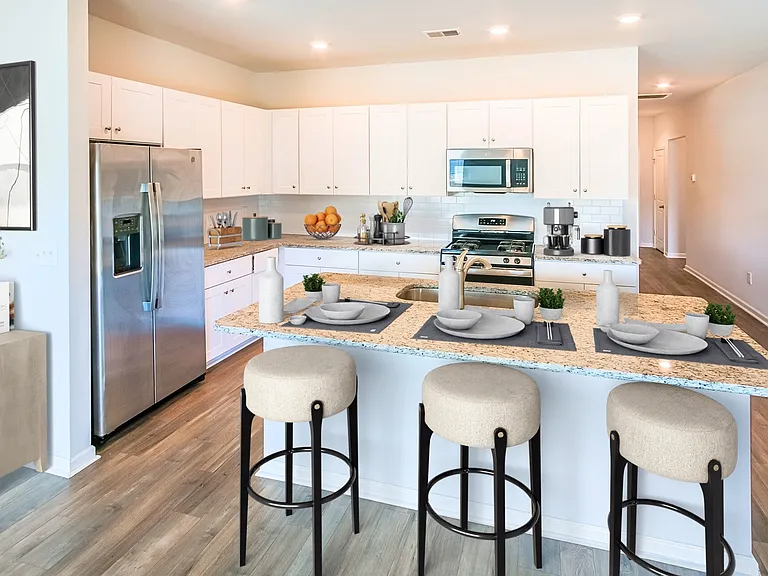 281 Cypress Tree Loop — Photo 3