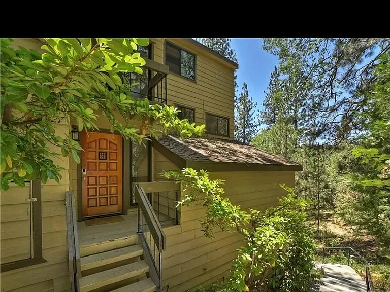 27657 Peninsula Dr — Photo 25