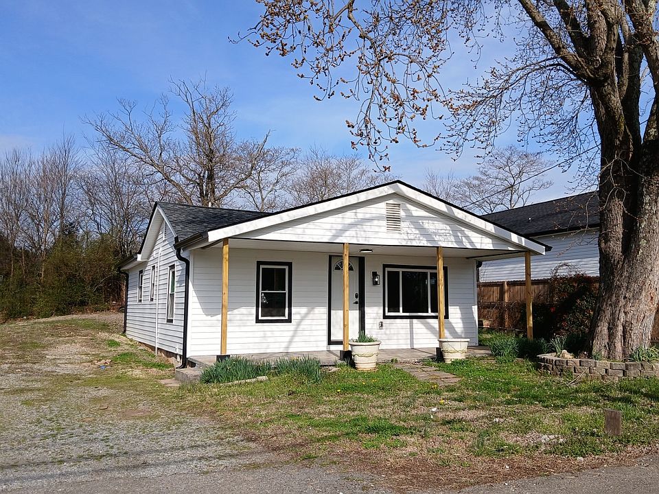 1st image of 2032 Blythe Ave SE