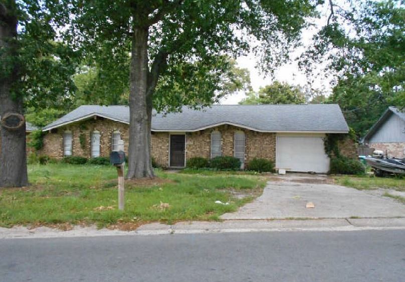 2417 Collins Blvd, Gulfport, MS 39507 Zillow