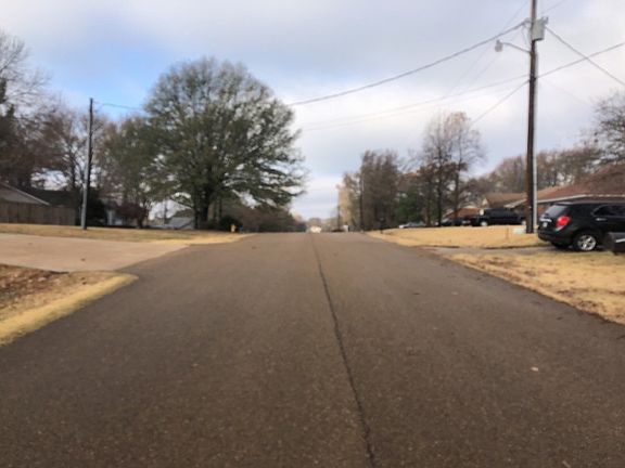 5th image of 48 Hillview Dr