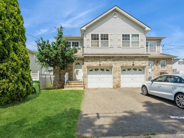 53 Edmund St, Edison, NJ 08817