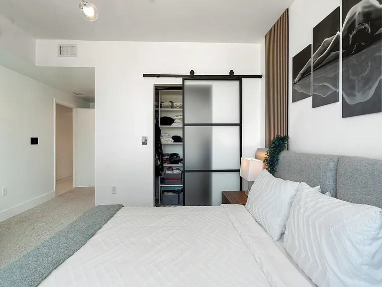 244 Biscayne Blvd #2602 — Photo 11