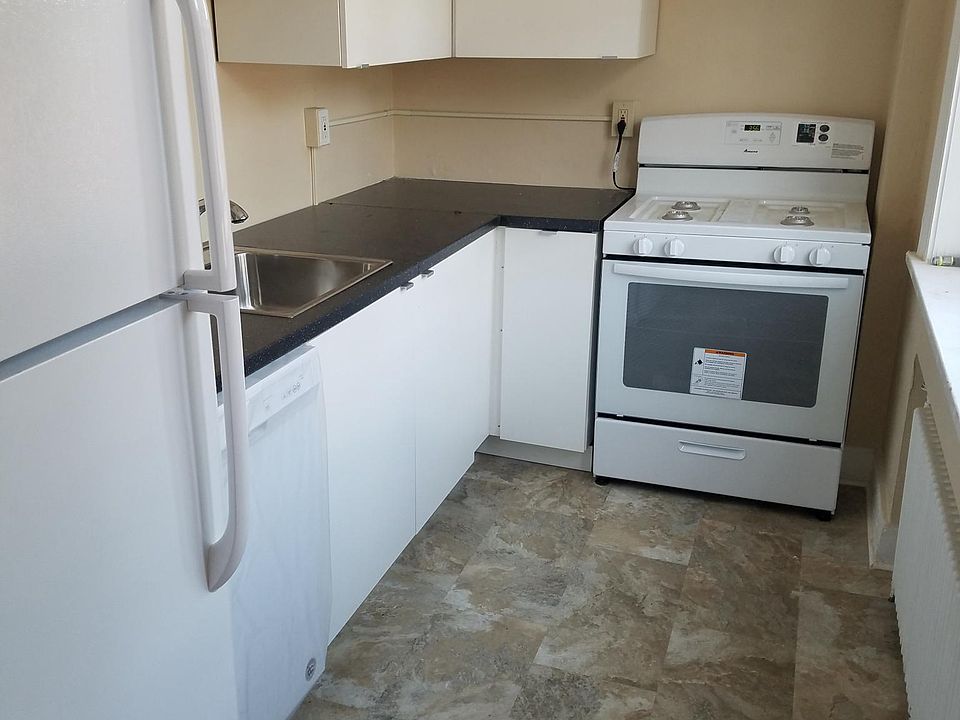 1st image of 15 Hodge Ave APT 13