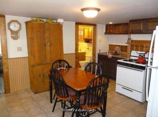 55 Elm St APT A, Millbury, MA 01527
