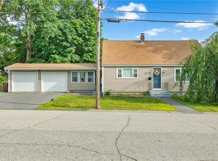 82 Phillips St, Woonsocket, RI 02895