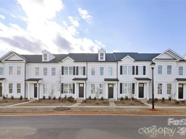 8140 Jacey Ln #15, Huntersville, NC 28078