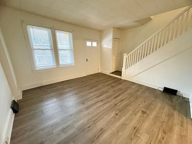 324 New Dorwart St — Photo 8