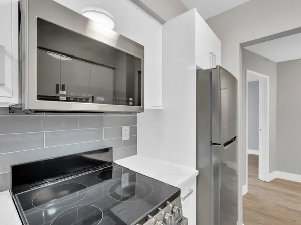 Haro Apartments, 1655 Haro St, Vancouver, BC V6G 1G9
