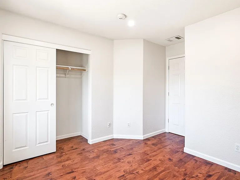 2018 McKenzie Pl — Photo 17