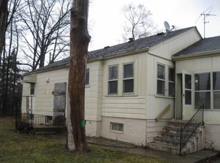 28507 Franklin Rd, Southfield, MI 48034