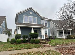 10220 Waterbury Dr, Aubrey, TX 76227