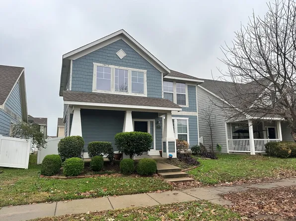 10220 Waterbury Dr, Aubrey, TX 76227