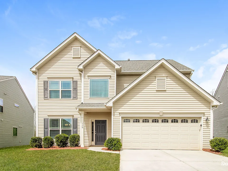 128 Wintergreen Ct