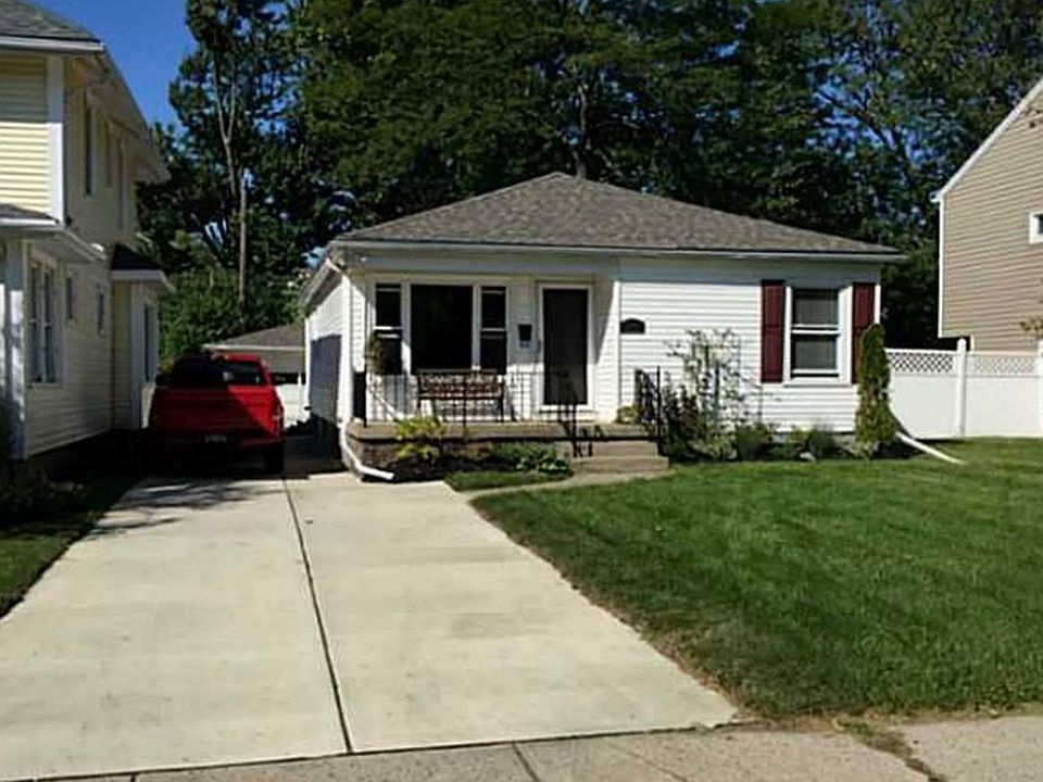 1st image of 36 Wellington Ave