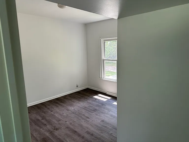 5736 Madison Ave — Photo 7