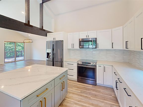 3rd image of 14340 93rd Avenue NE
