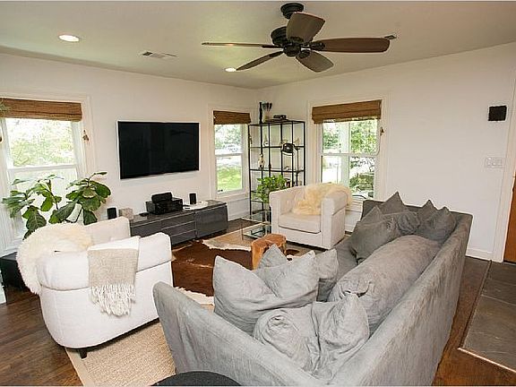 3rd image of 2816 Wooldridge Dr