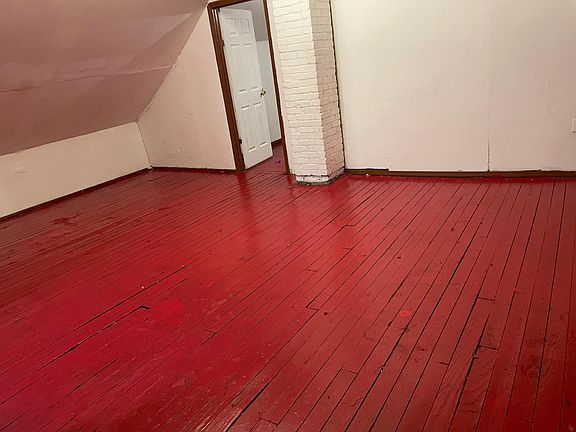 4th image of 177 Ericson Ave