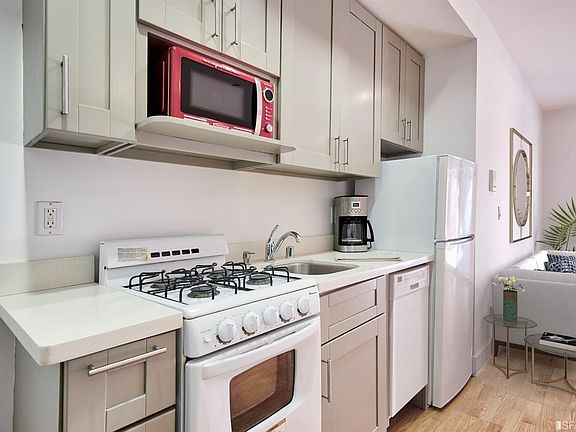 3rd image of 574 Natoma St APT 101