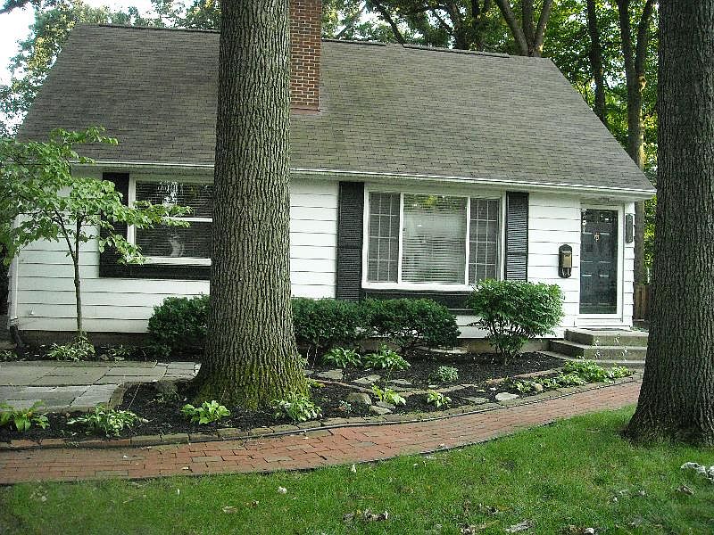 1st image of 2149 Wesleyan Dr