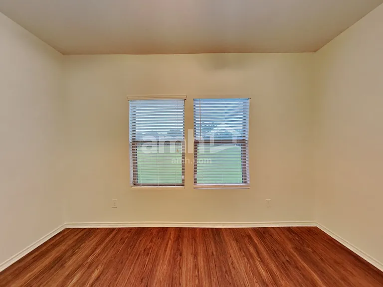 2838 Wisner Cir — Photo 4