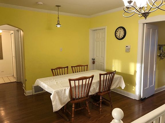 3rd image of 4511 N McVicker Ave