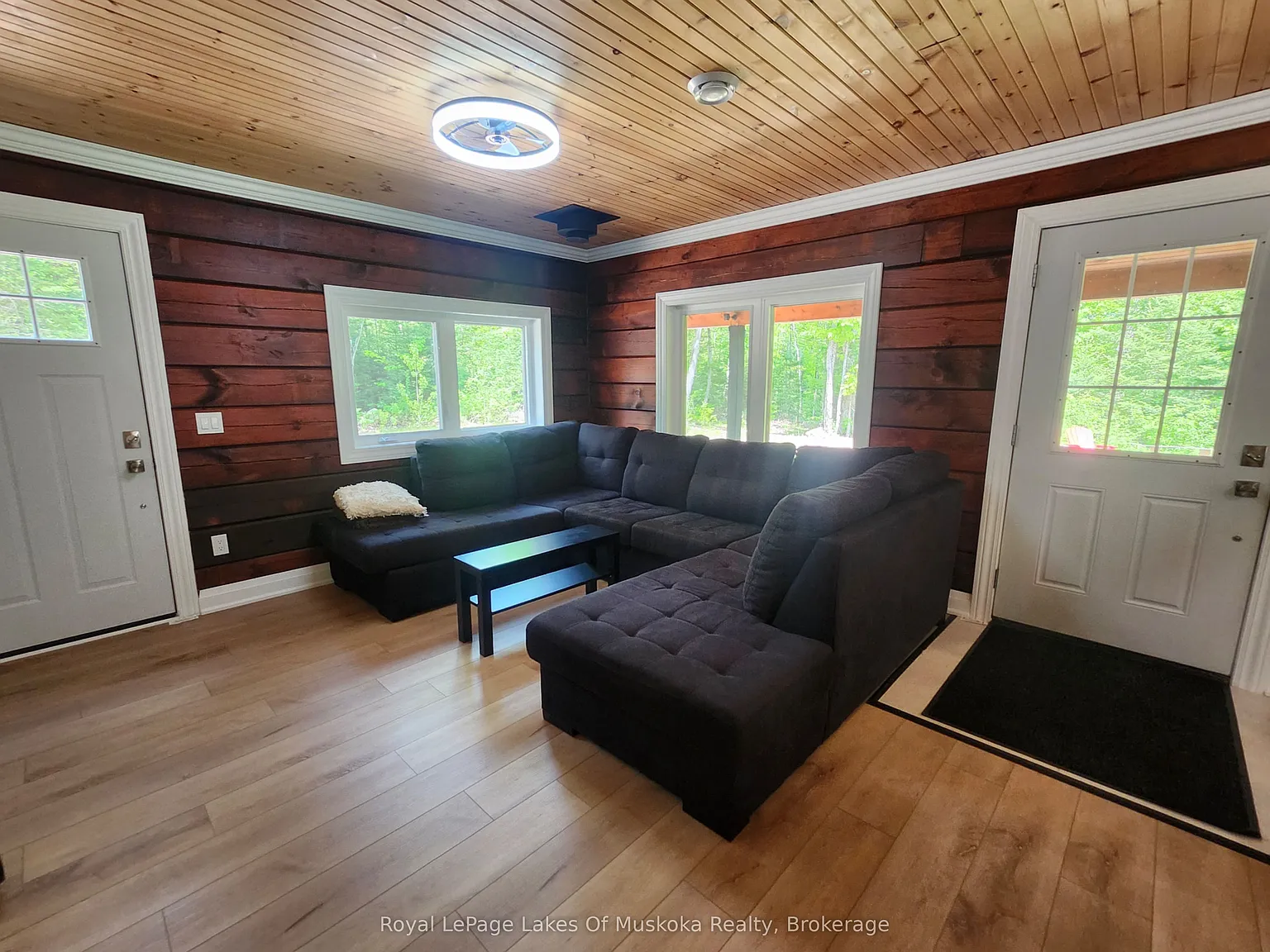 2 bed, $2,600 — Photo 4