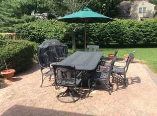 121 Clear Creek Rd, Langhorne, PA 19047