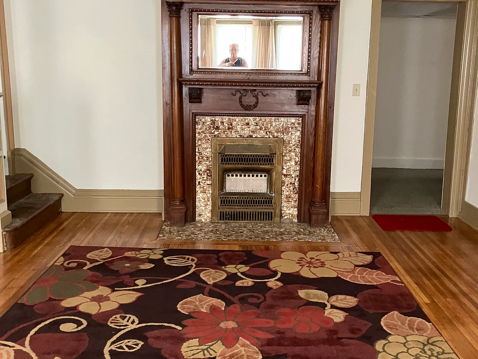 4 bed, $1,200 — Photo 2