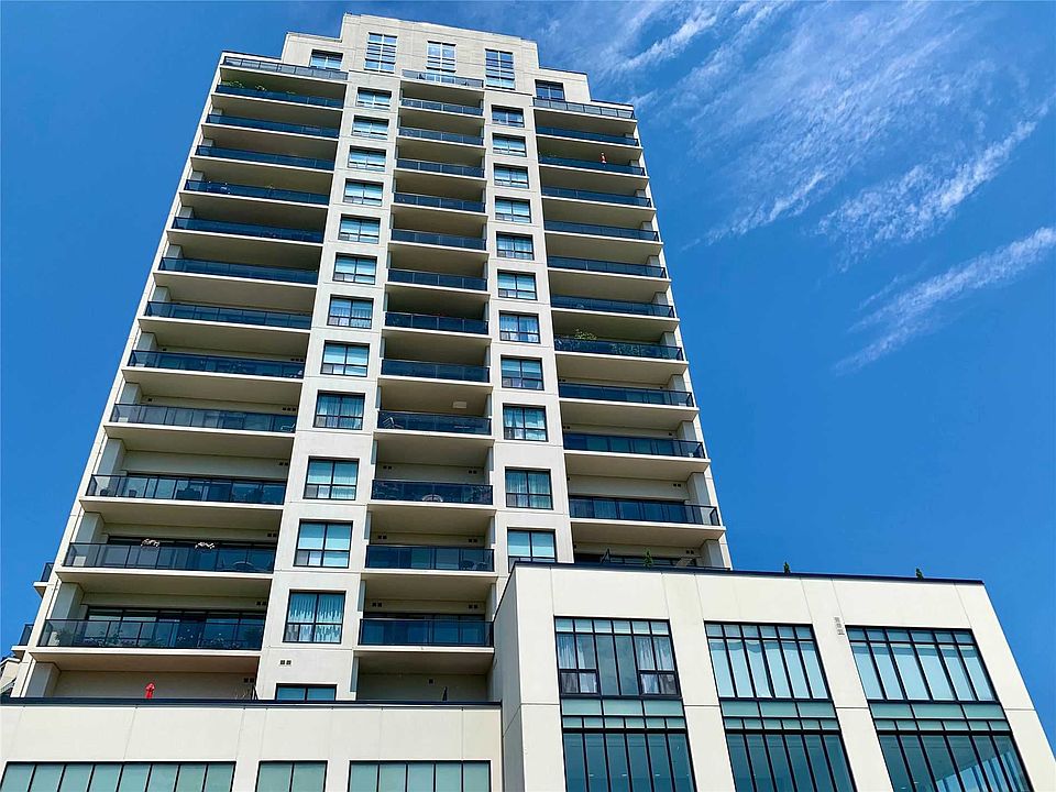 1st image of 150 Wellington St E #601