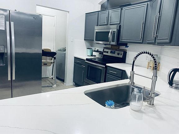 2nd image of 8520 Trinity Vista Trl
