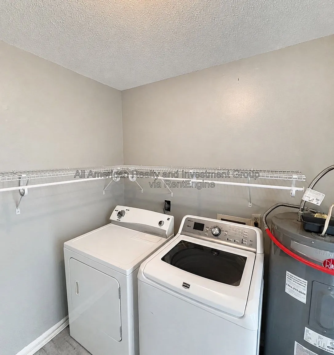 2 bed, 2.0 bath, 1072 sqft, $1,825 — Photo 1