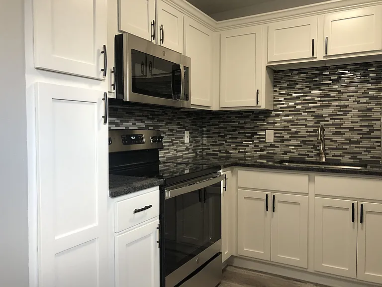 200 Virginia Ave — Photo 8