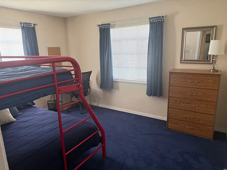 315 W Hermosa Dr — Photo 5