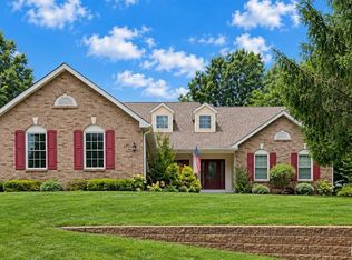 1 Big Bluff Ct, Saint Charles, MO 63304