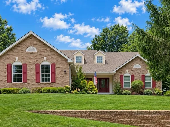 1 Big Bluff Ct, Saint Charles, MO 63304