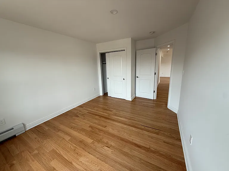 307 9th St #3A — Photo 18