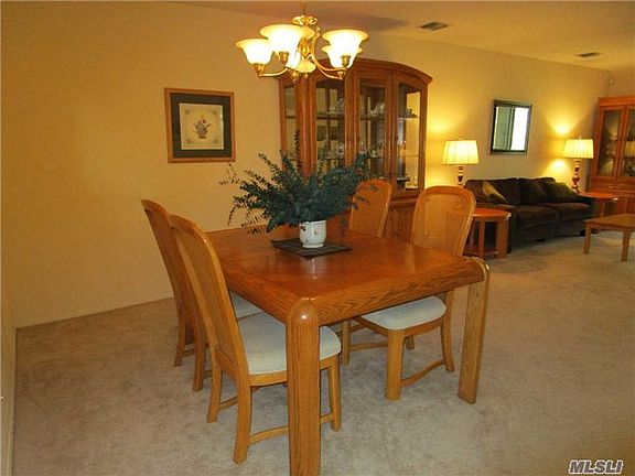 3rd image of 91 Knolls Dr