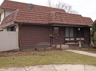1388 Tiburon Ct #1388, Hanover Park, IL 60133