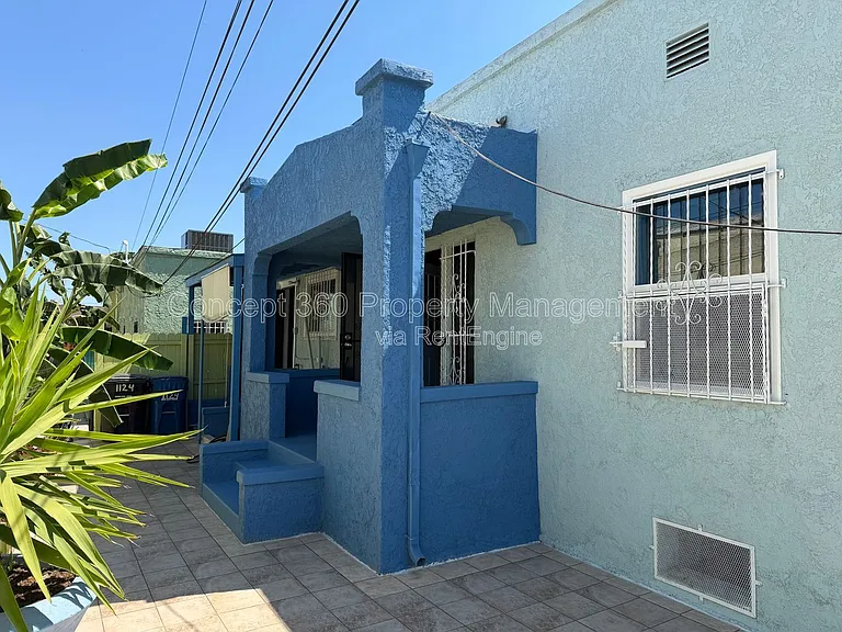 1124 Nadeau St — Photo 6