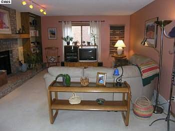 4th image of 2867 Hartwick Cir