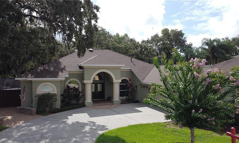 1st image of 10110 Paddock Oaks Dr