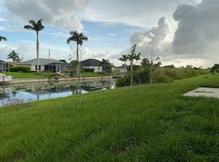 2028 NE 6th St, Cape Coral, FL 33909