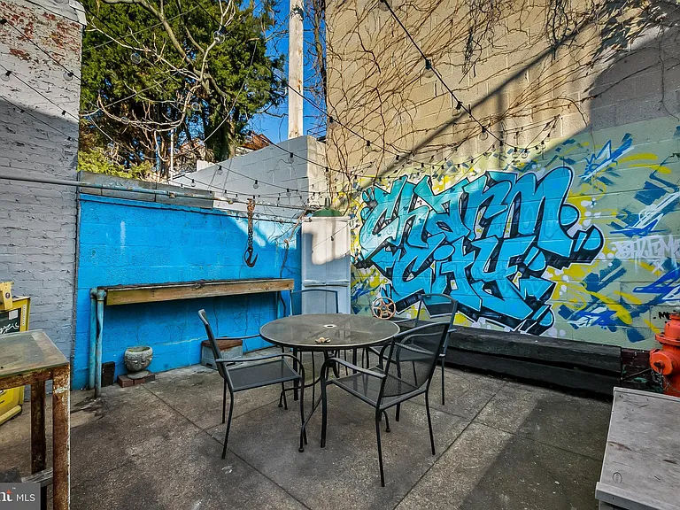 719 S Montford Ave — Photo 46