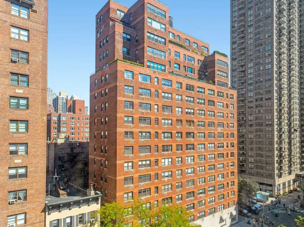 240 East 79th Street image 12 of 12