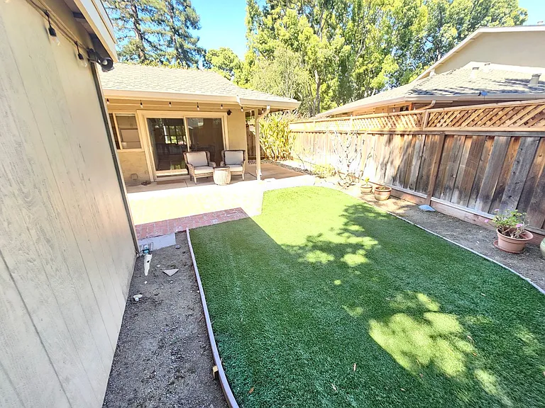 1116 Vanessa Dr — Photo 22