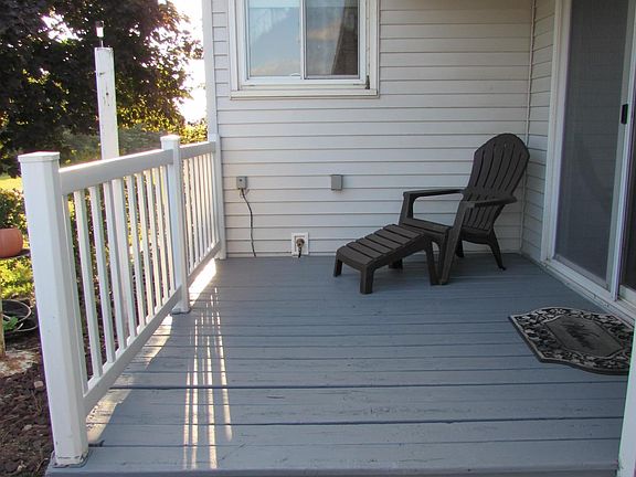2nd image of 276 180th Ave