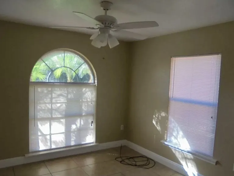 417 Gannet Ct — Photo 10